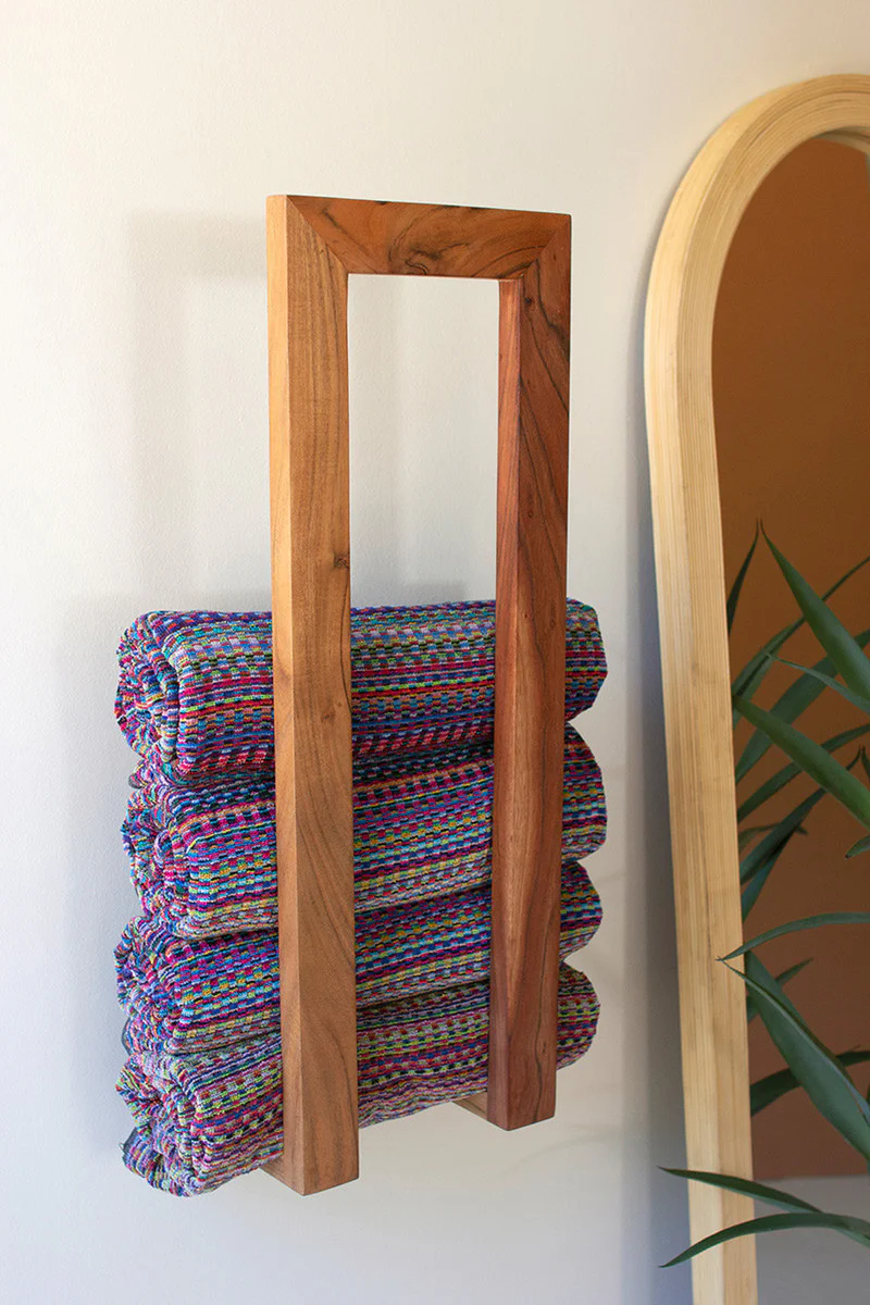 Wooden Wall Towel Rack By Kalalou - Image 3