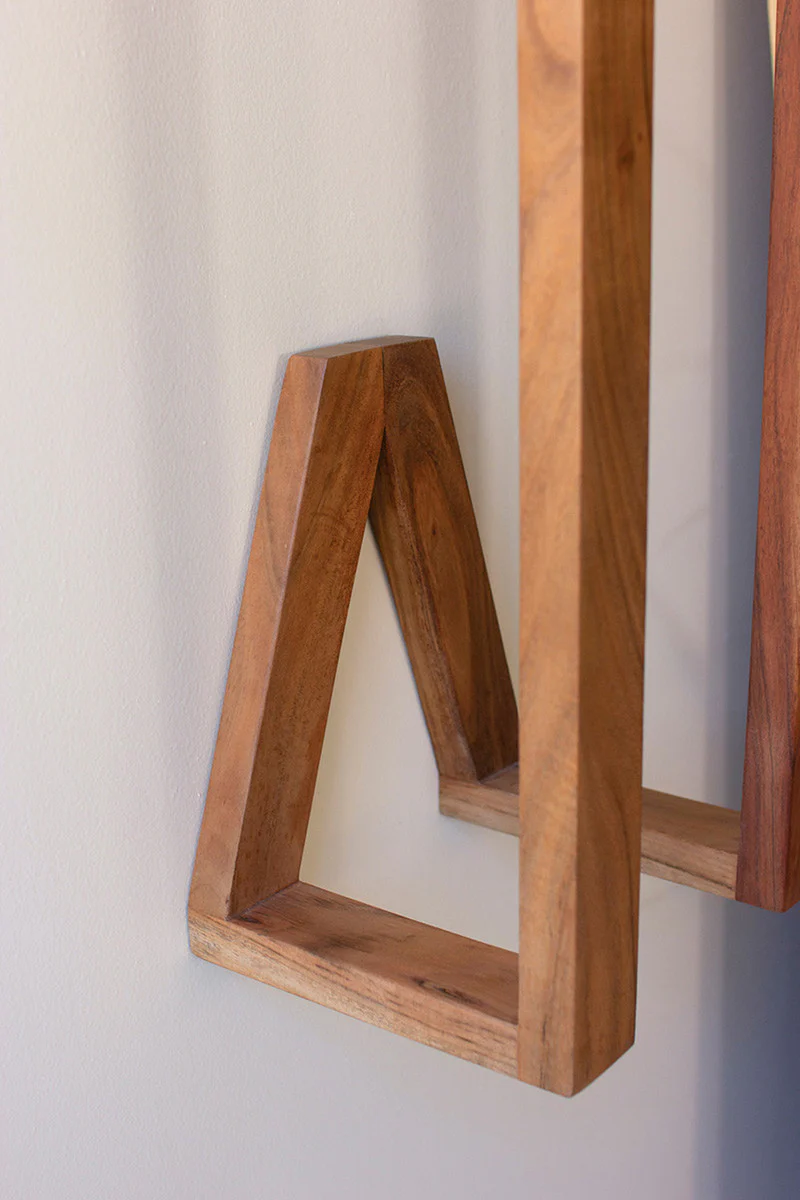 Wooden Wall Towel Rack By Kalalou - Image 5